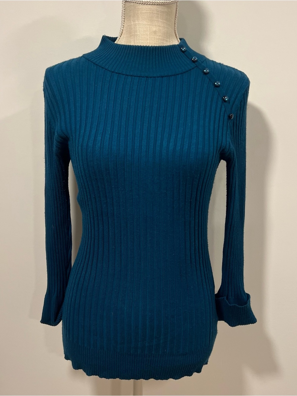 Carolyn Taylor Teal Ribbed Button-Shoulder Sweater